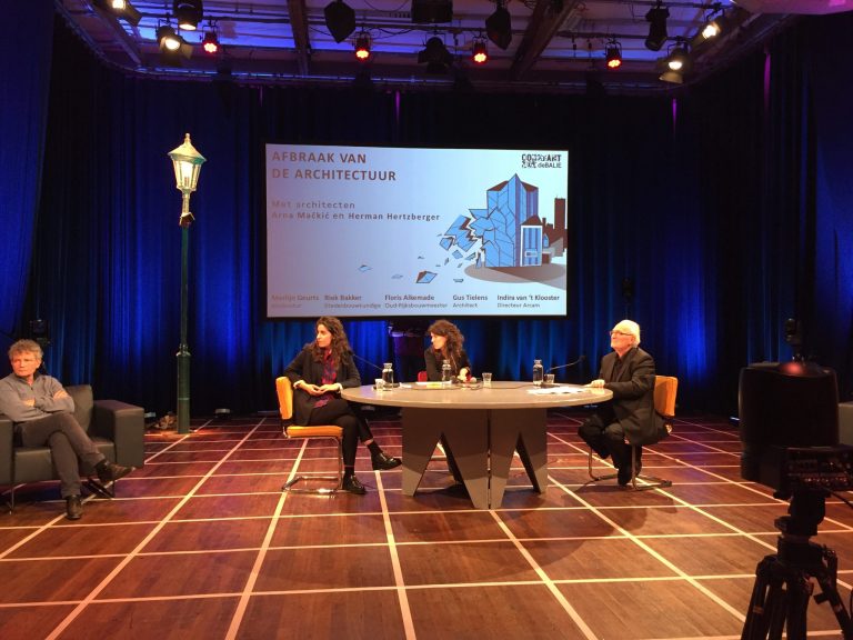 ‘Afbraak van de architectuur’ in De Balie